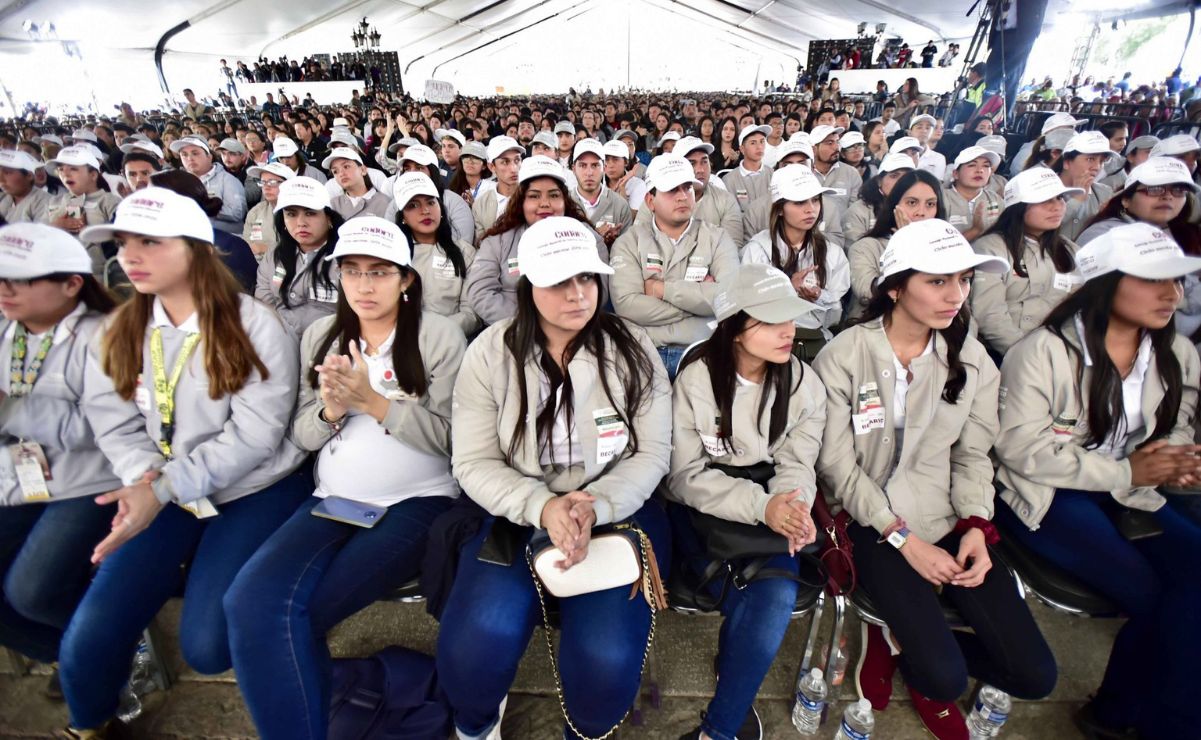 La iniciativa de reforma del programa de Jóvenes Construyendo el Futuro fue aprobada en la Cámara de Diputados.