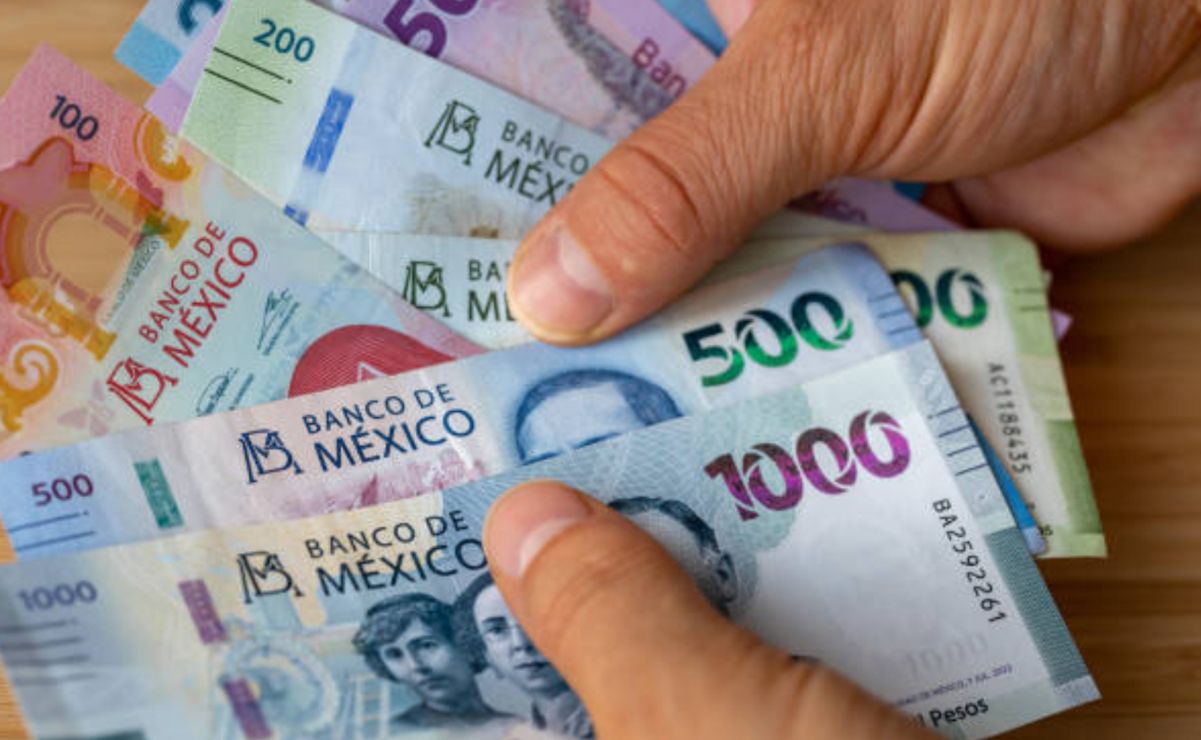 El aguinaldo es una de las prestaciones más importantes para las y los trabajadores jubilados del IMSS.