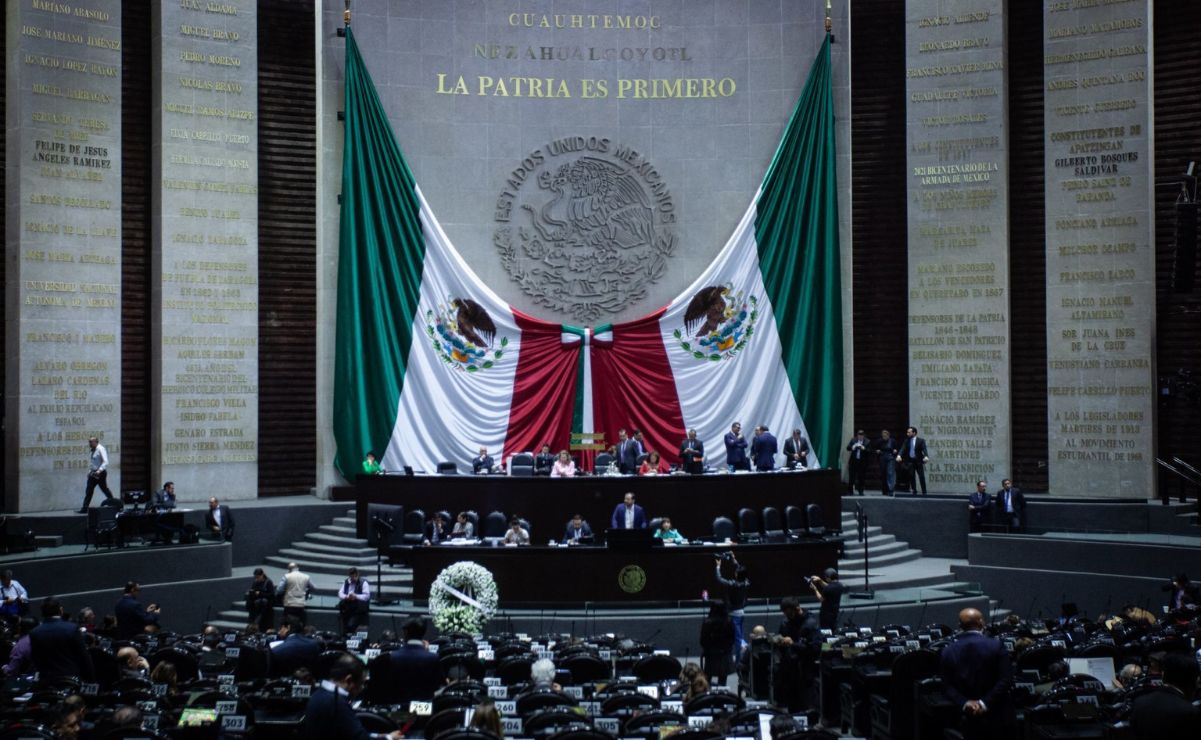 El diputado de Morena, Ricardo Monreal, adelantó que muy pronto se analizará otro paquete de leyes secundarias.