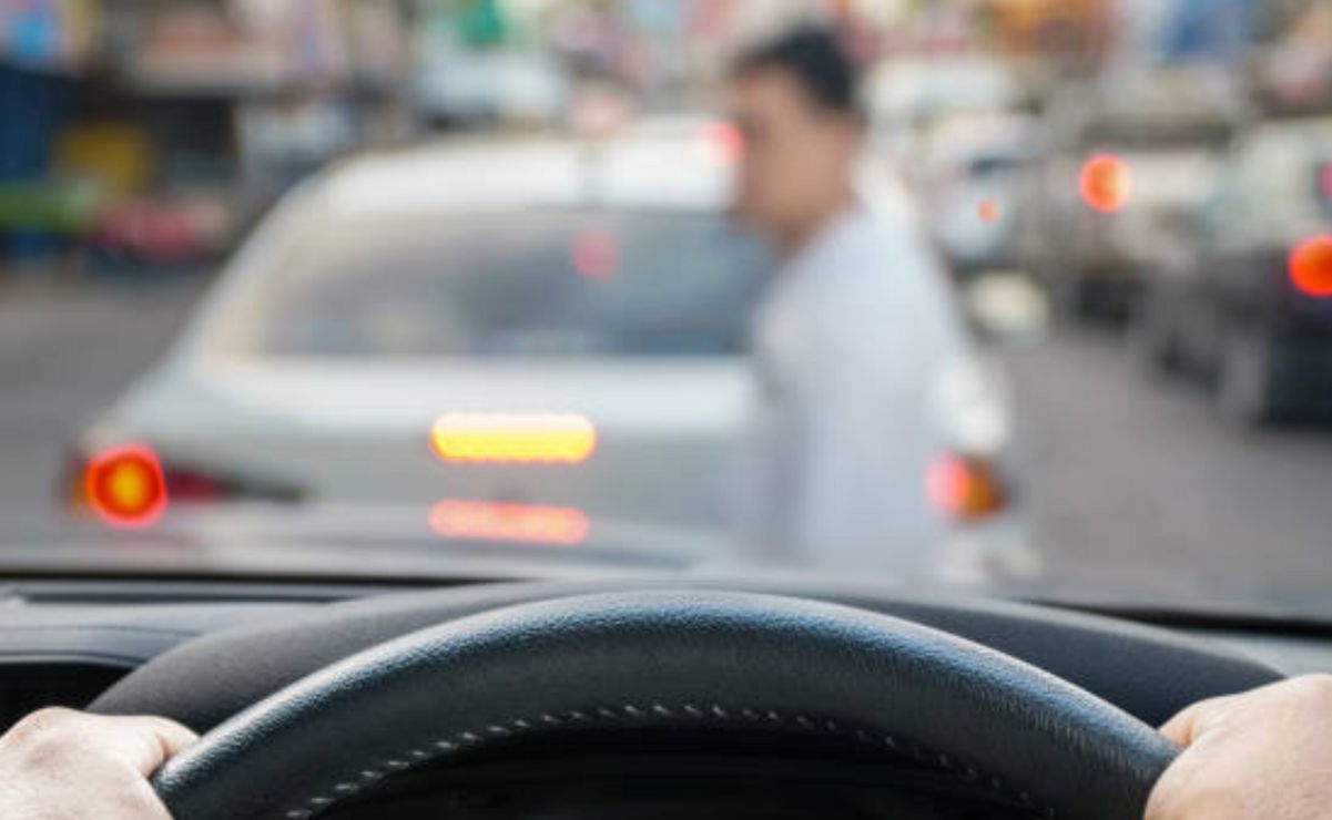 Aquí te decimos qué debes hacer si atropellas a una persona de forma accidental.