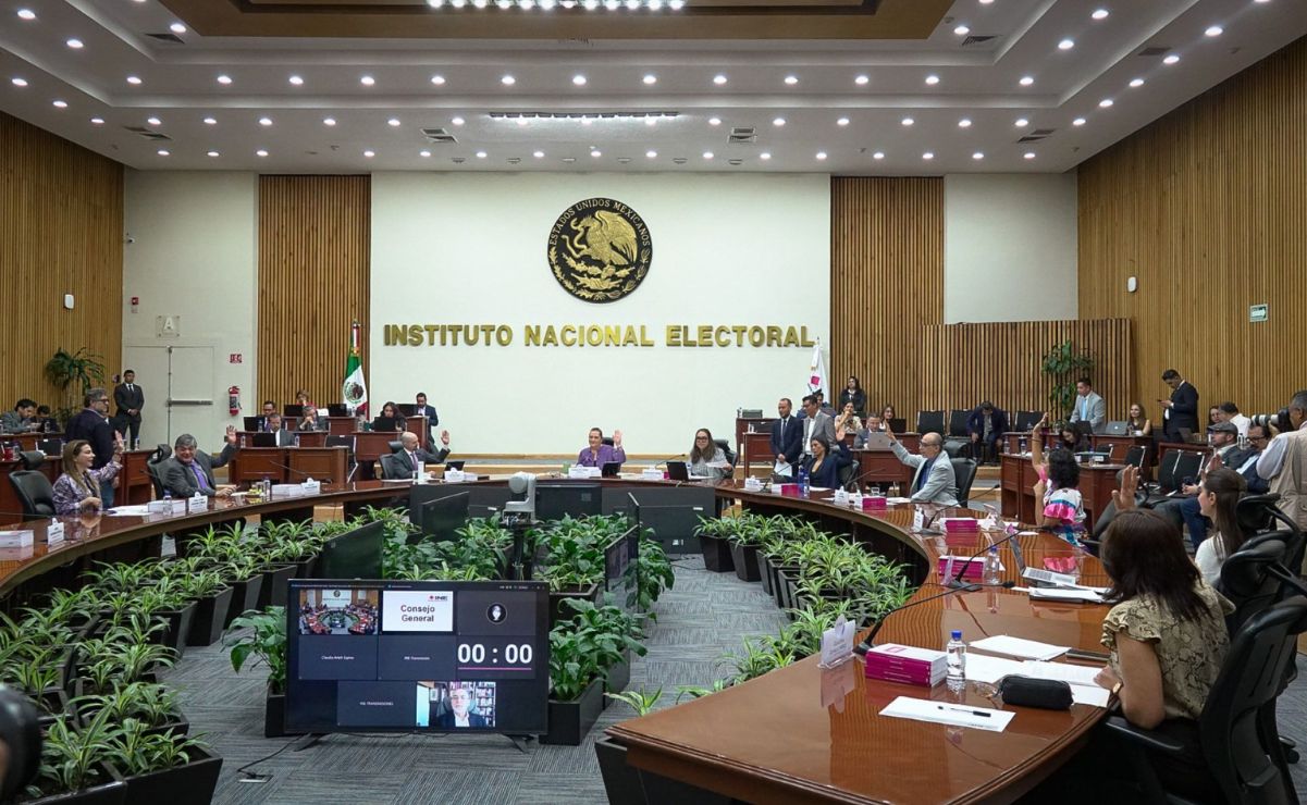 Las autoridades del INE decidieron ponerse estrictos en el arranque de las campañas judiciales.