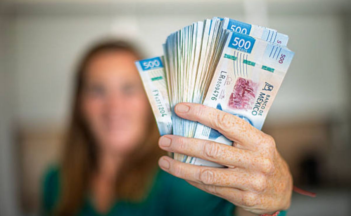 Un juzgado federal ordenó al banco devolverle más de 67 mil pesos, pagarle intereses y modificar sus medidas de seguridad.