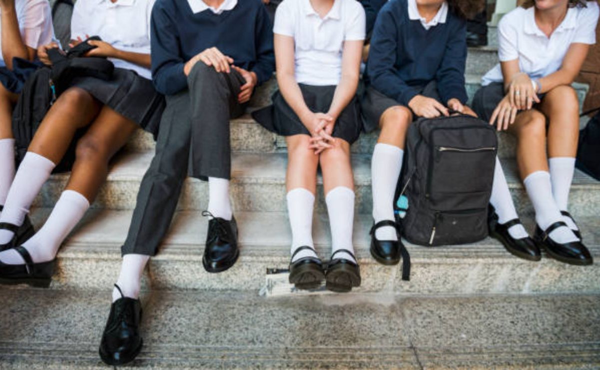 Aunque no sea obligatorio por ley, muchas escuelas públicas y privadas continúan solicitándolo.