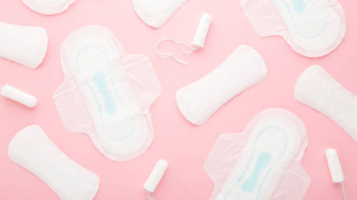 La licencia aplica para todas las alumnas de primaria y secundaria.