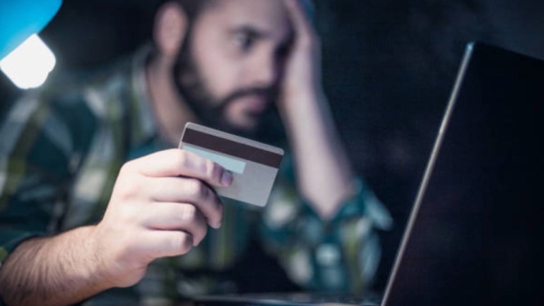 La iniciativa modifica diversos artículos de la Ley para la Transparencia y Ordenamiento de los Servicios Financieros.