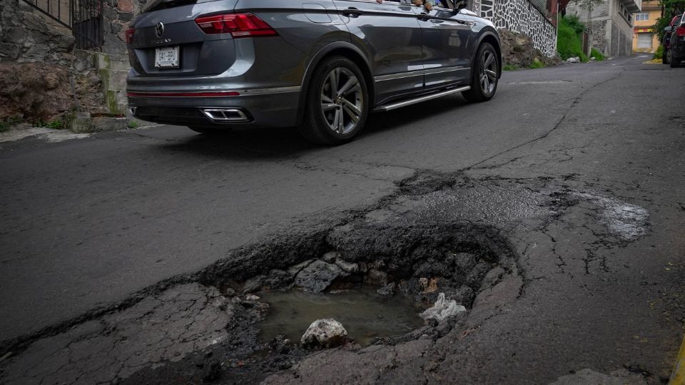 La Ley Bache, se trata de una propuesta legislativa que pretende agilizar la reparación de calles y avenidas.